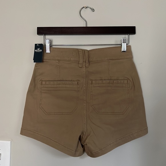 NWT Hollister Ultra High-Rise Shorts - Picture 2 of 4